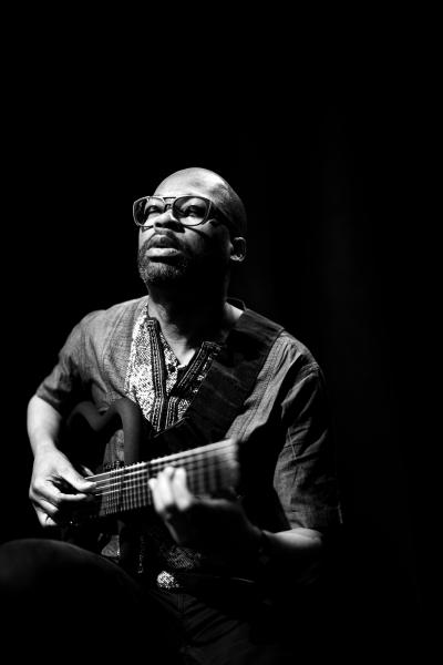 Lionel Loueke, photo by Dave Stapelton